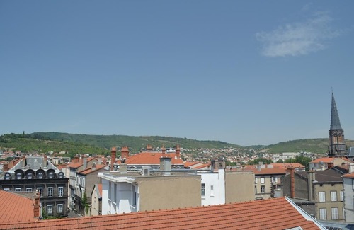 Clermont Ferrand City Centre Hotel | Artyster Clermont-Ferrand