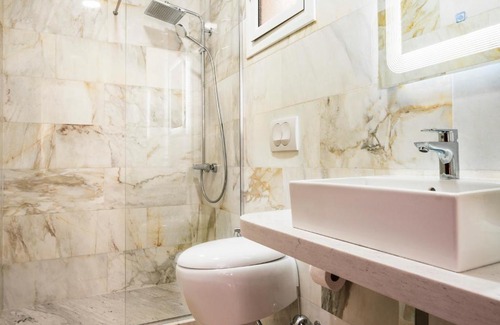 Himare Hotel | ARXONTIKO
