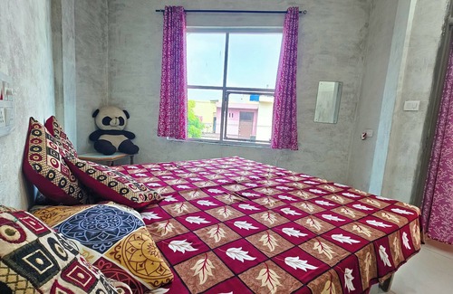 Mathura Bed & Breakfast | Arya Sadan Homestay
