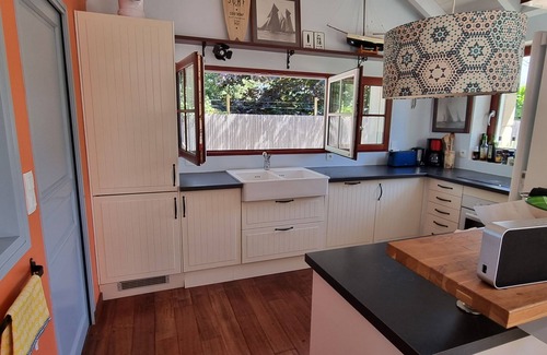 Sarzeau Villa | Arzon: Blue, green, calm, charm, great comfort, on the edge of the Gulf.