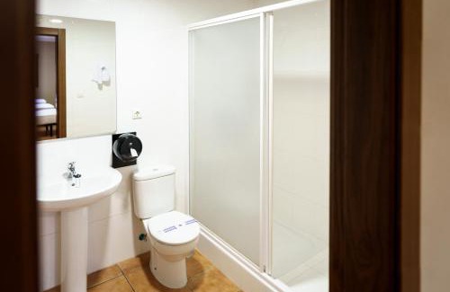 La Font de la Figuera Hotel | AS HOTELES FUENTE LA HIGUERA direccion Valencia