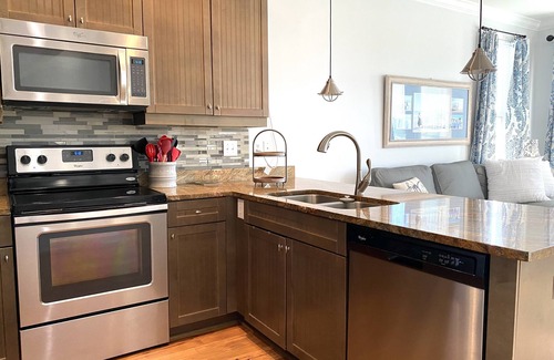 Surf City House | As seen on HGTV's HOUSE HUNTERS in 2023! Stunning Views - Steps to the Beach