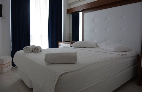 Kadnlar Denizi Mahallesi Hotel | Asenabeach Hotel Kuşadası
