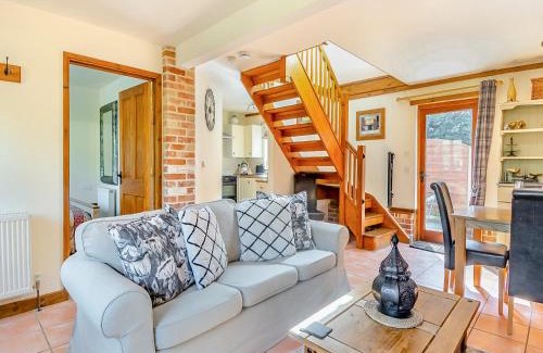 Bungay Apartment | Ash - Uk49524
