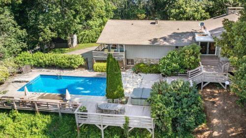 Asheville House | Asher by AvantStay Mountain Escape PoolSpa
