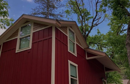 Eureka Springs Historic District House | Ashford Lodge: Urban Treehouse #11