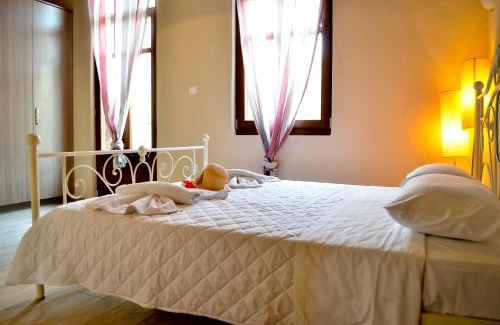 Old Town Rethymnon Apartment | Asikiko Suites