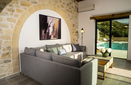 Falassarna Villa | ASPALATHOS FALASSARNA VILLAS : LUXURY VILLA WITH VIEW IN THE FALASSARNA BEACH