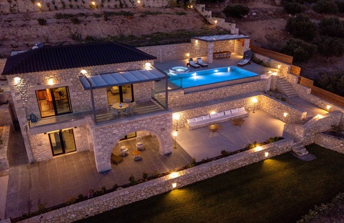 Falassarna Villa | ASPALATHOS FALASSARNA VILLAS":LUXURY VILLA WITH VIEW IN