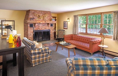 Manchester Center Hotel | Aspen At Manchester