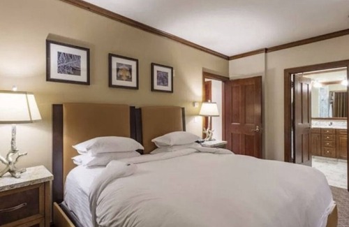 Aspen House | Aspen Highlands Ritz Carlton 2 bed Dec 20-Dec 27, 2025