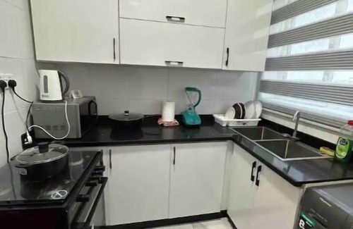 Tema Apartment | Aspen Residence Flat D