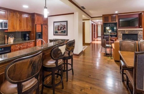 Aspen House | Aspen Ritz Carlton 3 Bed