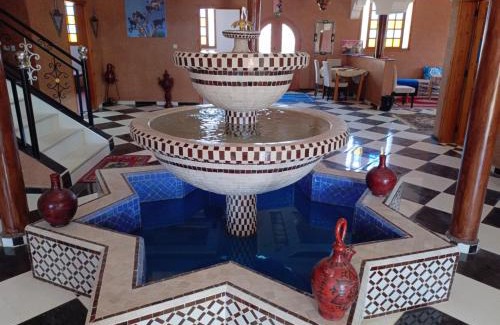 Tioughza Hotel | Assif Iboudrarn