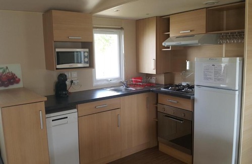 Onzain Other | Assist' Mobil Home 408- Charmant Mobil home 3 chambres Domaine de Dugny