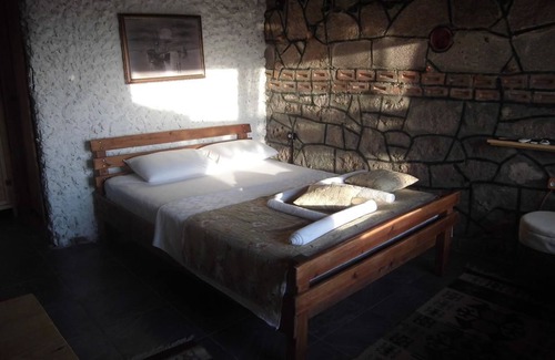 Behram Hotel | Assos Tasli Kosk