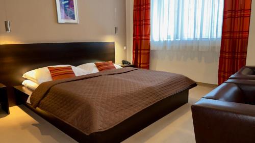 Ruzinov Hotel | Aston Hotel