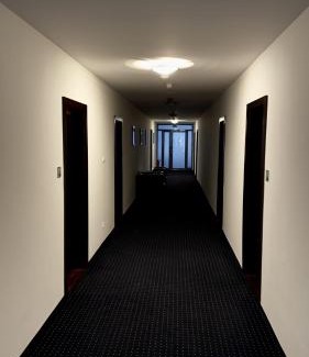 Ruzinov Hotel | Aston Hotel