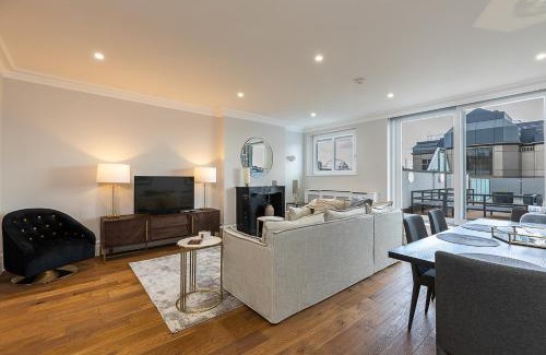 London City Centre Apartment | Astonishing flats near Mayfair & Piccadilly Circus