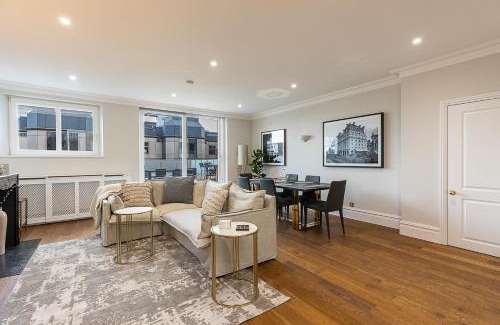 London City Centre Apartment | Astonishing flats near Mayfair & Piccadilly Circus