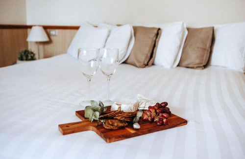 Wagga Wagga Hotel | Astor Inn