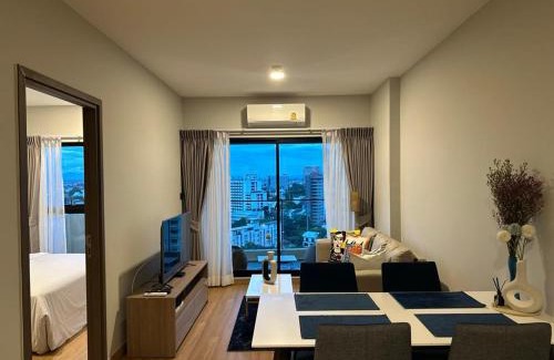 Chang Khlan Apartment | Astra Sky River Chiang Mai