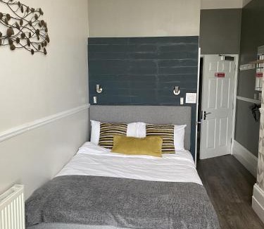 Hastings Hotel | Astral Lodge