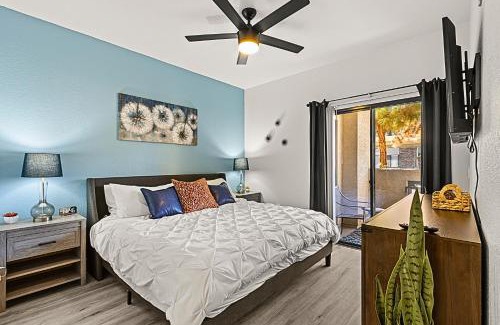 Tempe Apartment | ASU Football Getaway - Family Fun W-Pool- 2Br- Spa - 1001