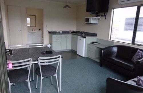 New Plymouth CBD Hotel | ASURE Abode on Courtenay Motor Inn