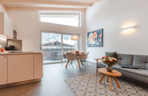 Gries Apartment | Beautiful apartment for 8 guests with WIFI, TV, balcony and pets allowed