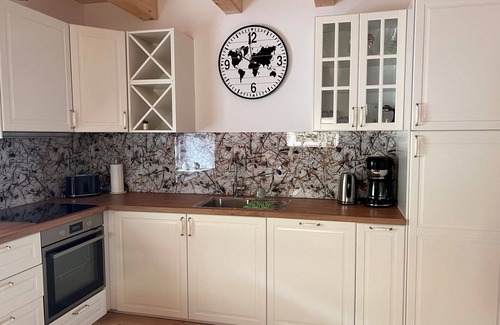 Bruck an der Grossglocknerstrasse House | Wonderful private villa for 6 people with WIFI, TV, patio, pets allowed and panoramic view