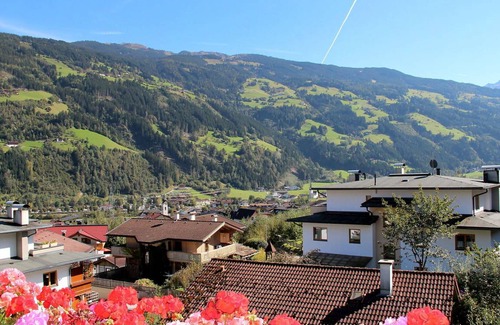 Zillertal Apartment | 70 m² Apartment ∙ 2 bedrooms ∙ 6 guests