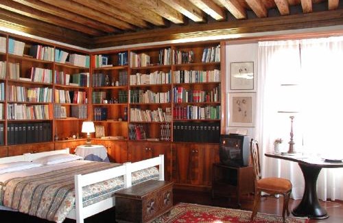 Cannaregio Bed & Breakfast | At Home a Palazzo