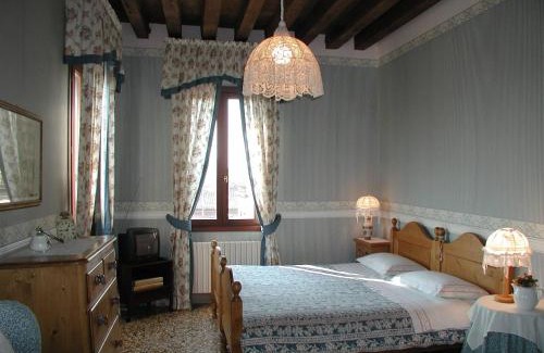 Cannaregio Bed & Breakfast | At Home a Palazzo