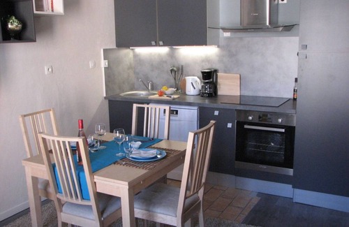 Montelimar Apartment | At'Home apartment, in the heart of the historic center of Montélimar