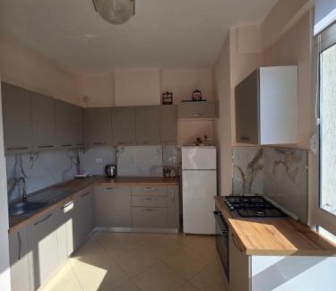 Orikum Apartment | At Konan's