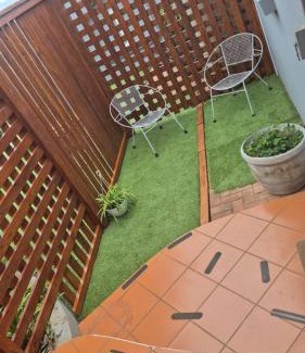 Jeffreys Bay Apartment | At lilac, Jeffreys Bay, cottage for 2