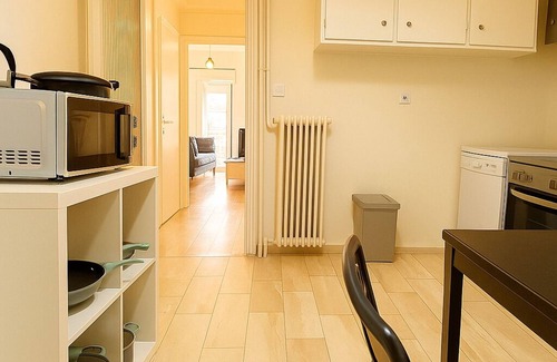 Athens Apartment | At Polyla.nEverything close, Nothing loud.