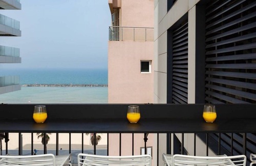 Tel Aviv Promenade Apartment | At Renoma Stunning 2BR with Sea View by HolyGuest