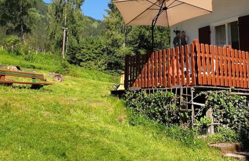 Sankt Johann am Tauern Apartment | Holiday house - Gamskogelblick - like on the Alm, quiet location