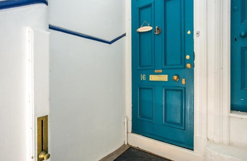 North Berwick Apartment | At The Beach