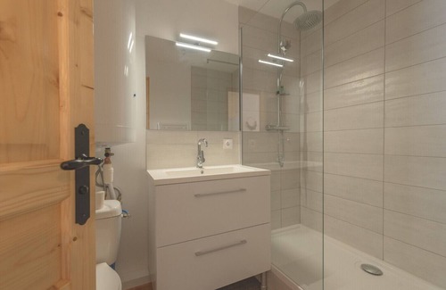 Genos Apartment | At the foot of the slopes and trails