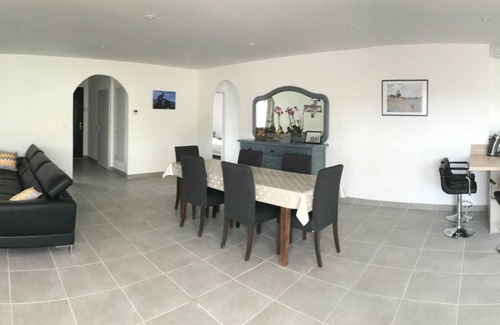 Blauvac House | at the foot of the ventoux new quiet villa