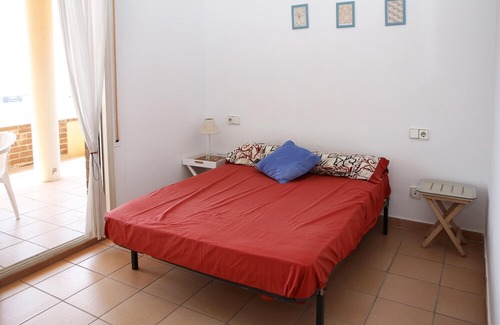 Torredembarra Apartment | AT038 LES PALMERES: Front line apartment with pool and parking