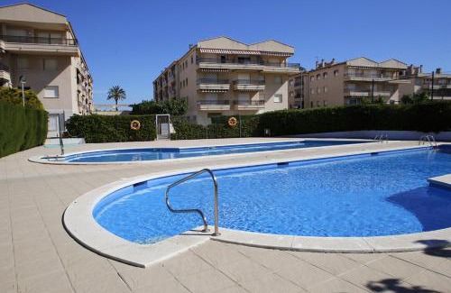 Torredembarra Apartment | AT039 Comunidad con 2 piscinas, a 5 min a pie de la playa