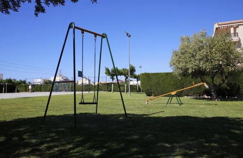 Torredembarra Apartment | AT039 Comunidad con 2 piscinas, a 5 min a pie de la playa
