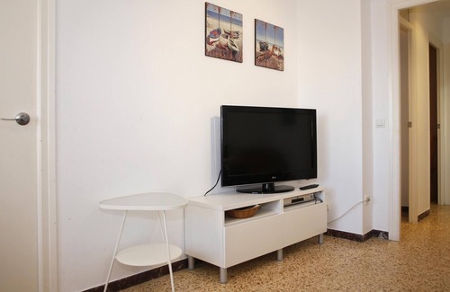 Torredembarra Apartment | AT076 BAIX A MAR: Apartment in Baix a Mar on the seafront