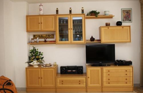 Torredembarra Apartment | AT116 Els Pins, comunidad con piscina en 1ra línea de la playa