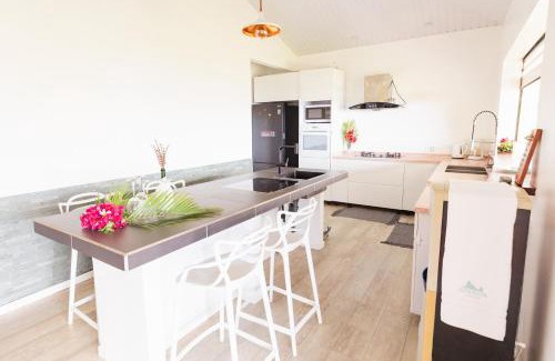 Ua Pou House | Ataku'a Lodge