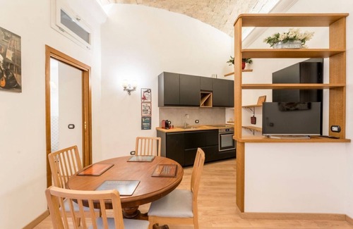 Monti Apartment | Atelier dello Statuto, a few steps from Colosseo
